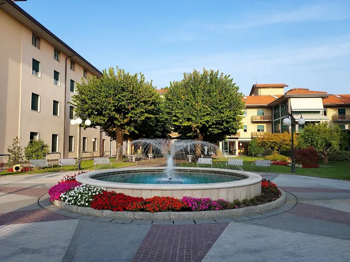 ISTITUTO SAN GIUSEPPE DELLE SUORE ORSOLINE DI GANDINO - VILLA D'ADDA ISTITUTO SAN GIUSEPPE DELLE SUORE ORSOLINE DI GANDINO - VILLA D'ADDA