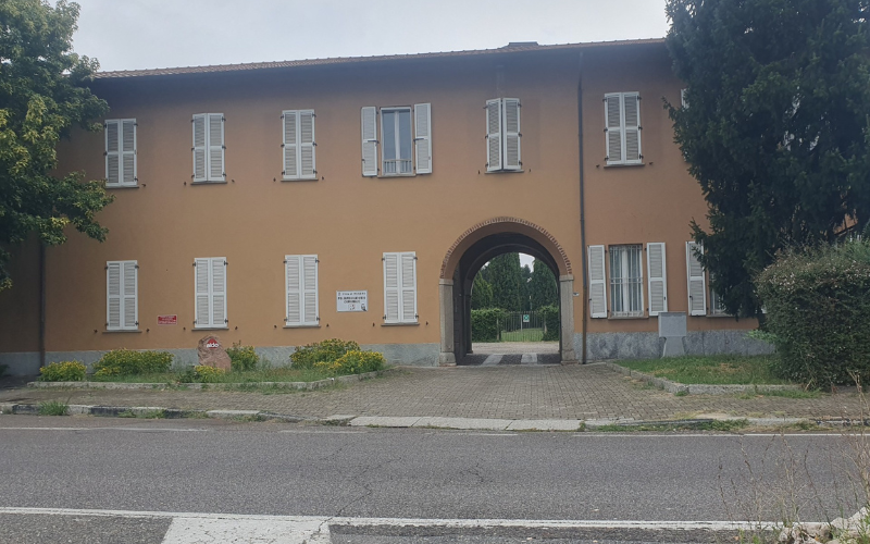 RSA DOTT. MARIO LEONE a MESERO
