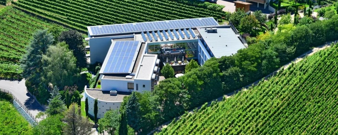 Casa di riposo e di Degenza S. Anna a Termeno sulla Strada del Vino