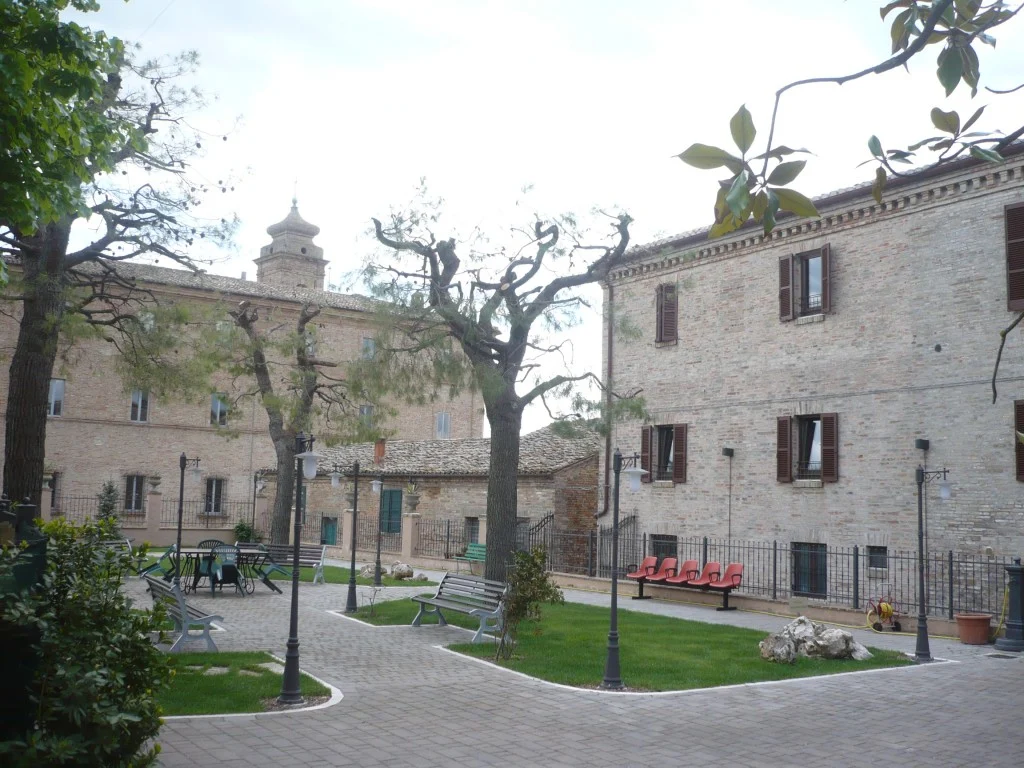 Residenza protetta A.S.P. Opera Pia Antonio Gatti a Montecosaro
